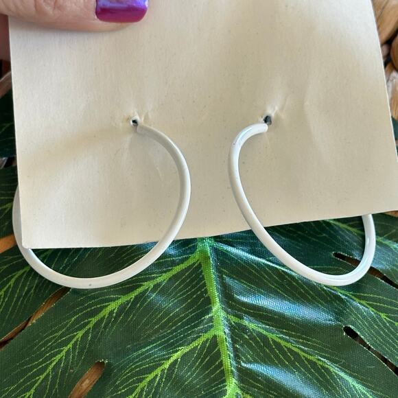 BOGO FREE WHITE 2”
Hoop Earrings - Picture 1 of 5